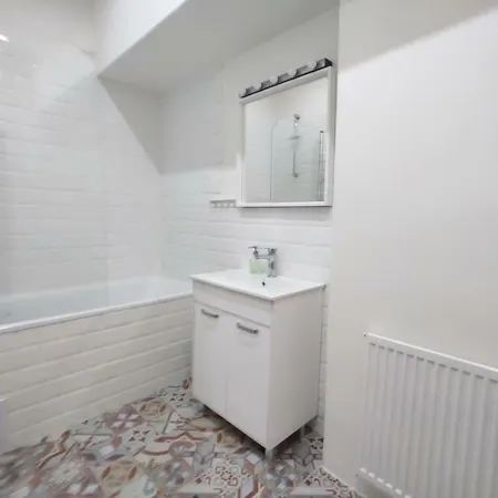 Korunni Apartamento